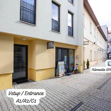 Alure Residences 2 - 24h Self Check-in & Private Parking Next To The Building Included, Center Right On Snp Square In A Quiet Passage, New Building, In Town