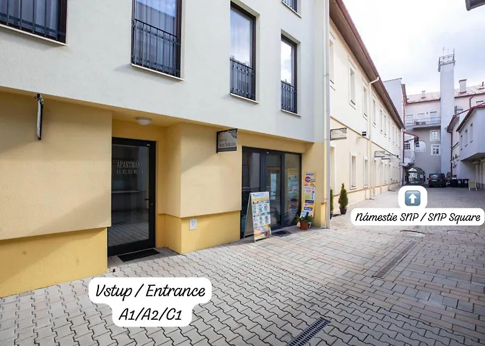 Alure Residences 2 - 24h Self Check-in & Private Parking Next To The Building Included, Center Right On Snp Square In A Quiet Passage, New Building, In Town